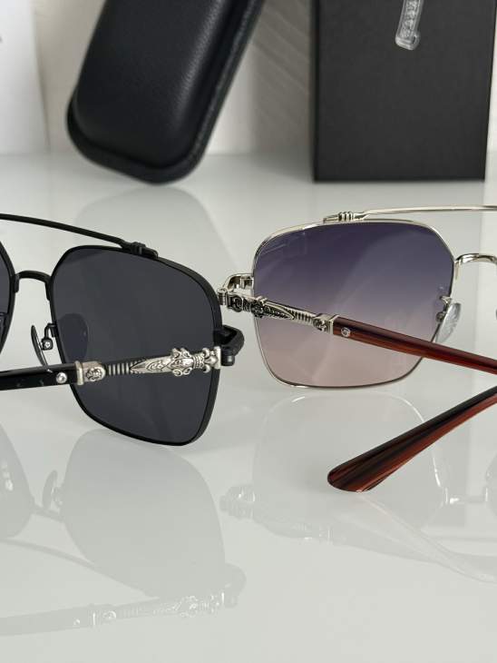 Picture of Chrome Hearts Sunglasses _SKUfw73375637fw